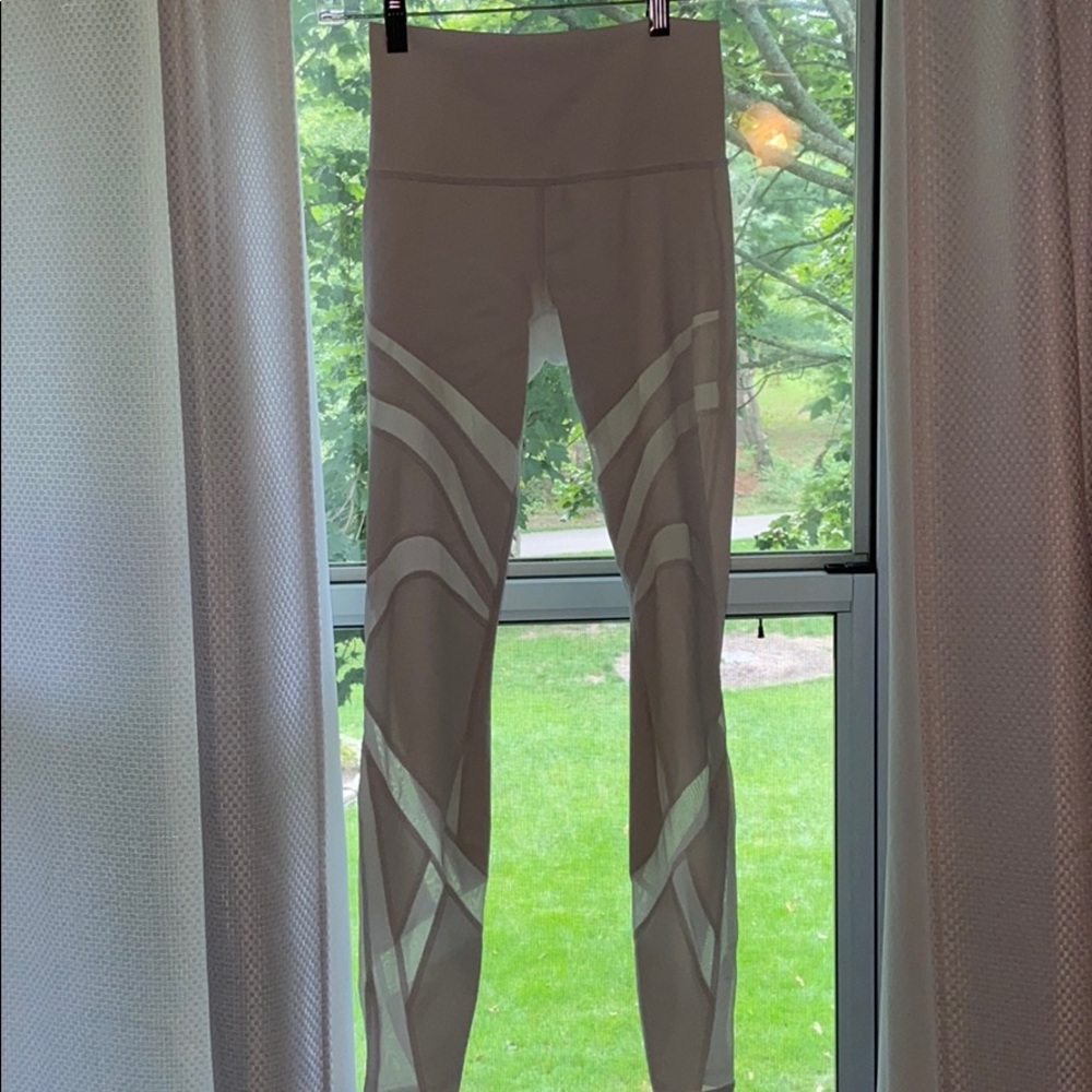 White Lululemon Leggings